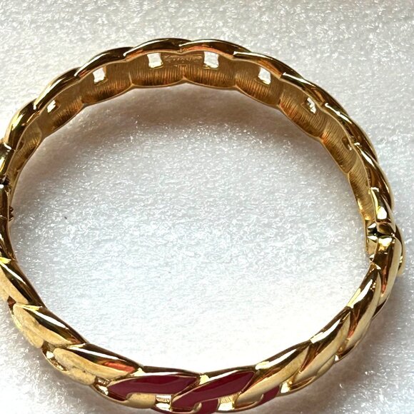 Vintage Monet Fixed Chain Link Bracelet With Red Enamel Accents Signed - Picture 5 of 8